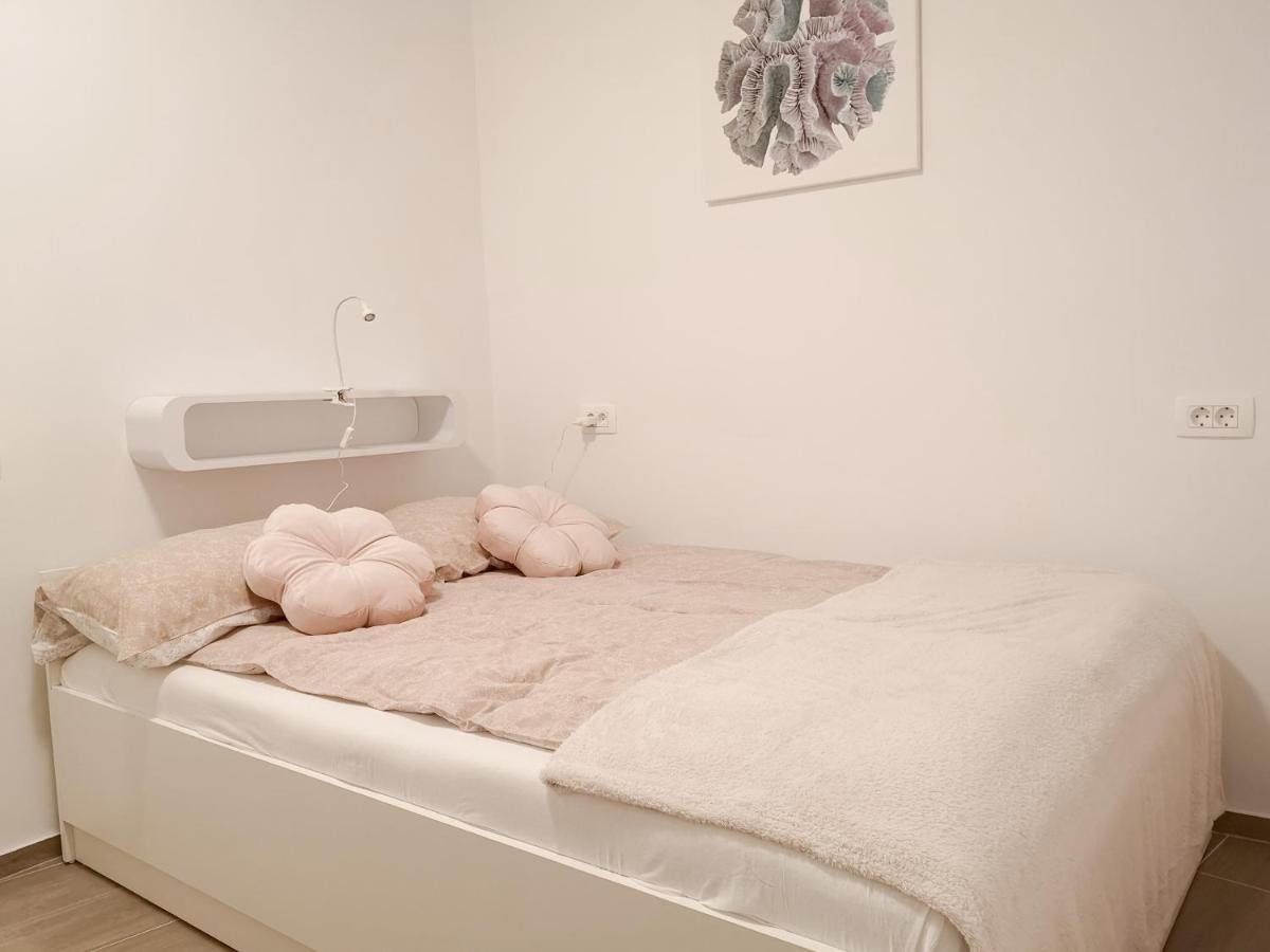 Korala Apartments 皮兰 外观 照片